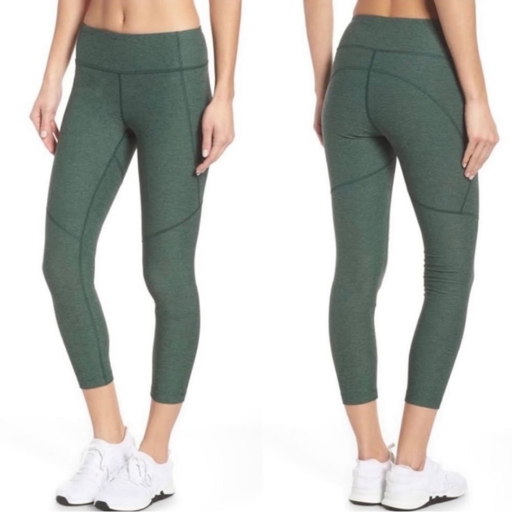 outdoor voices | warm up crop leggings ¾ hunter green xs
